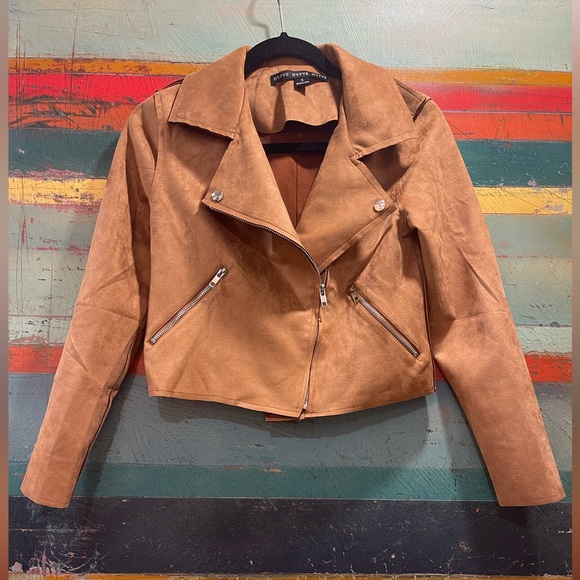 Faux‎ Suede Crop Jacket - Picture 1 of 3